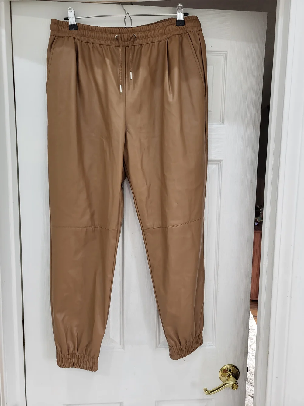 Zara Women Faux Leather Joggers in Camel - Picture 1 of 3